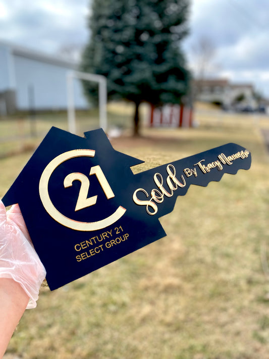 Realtor Key, Closing sign